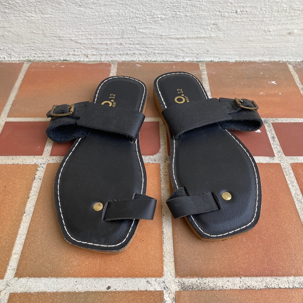 KINO of Key West Handmade Mens Black Leather Buckle Sandals